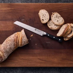 Brotmesser 20 cm, Wellenschliff