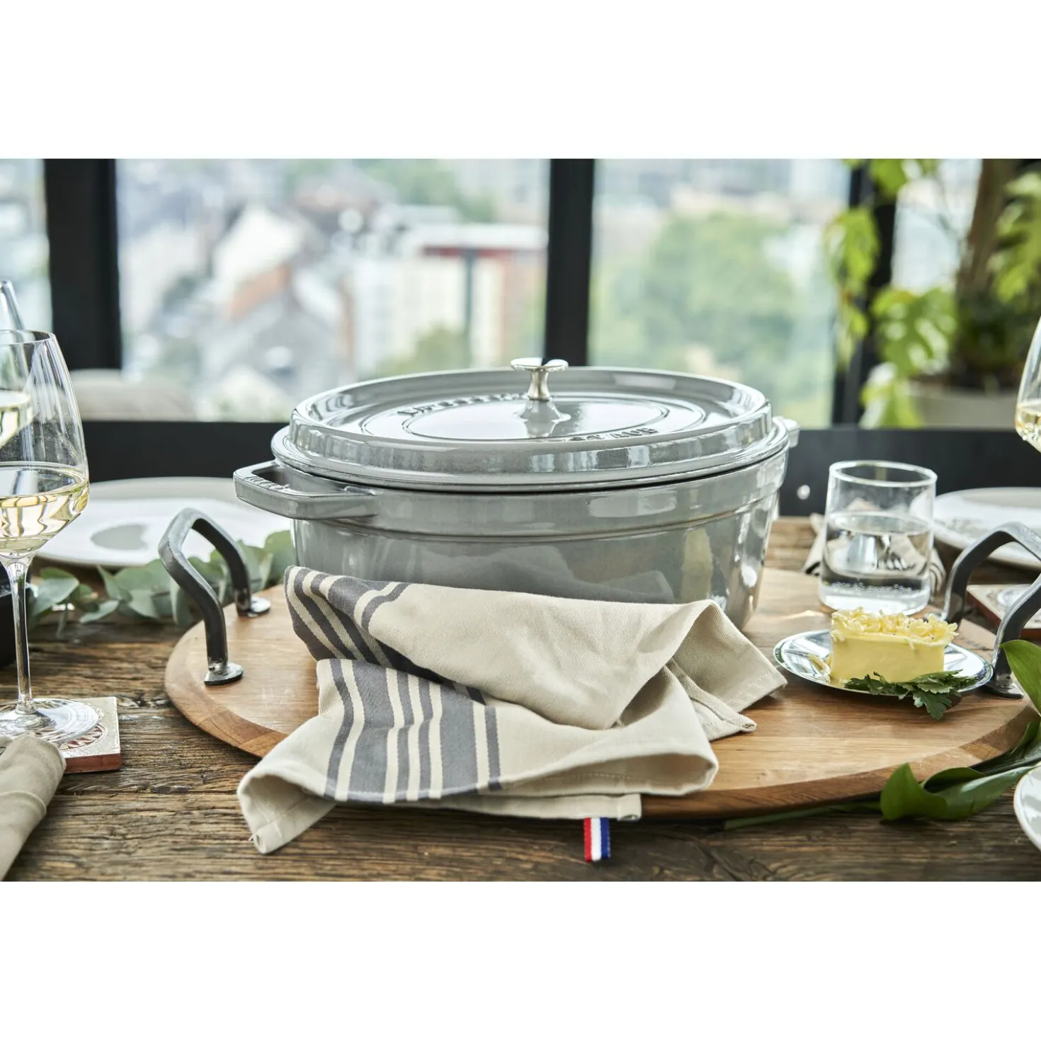 Cocotte 37 cm, oval, Graphit-Grau, Gusseisen