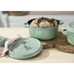 Cocotte 18 cm, rund, Salbeigrün, Gusseisen