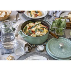 Cocotte 28 cm, rund, Salbeigrün, Gusseisen