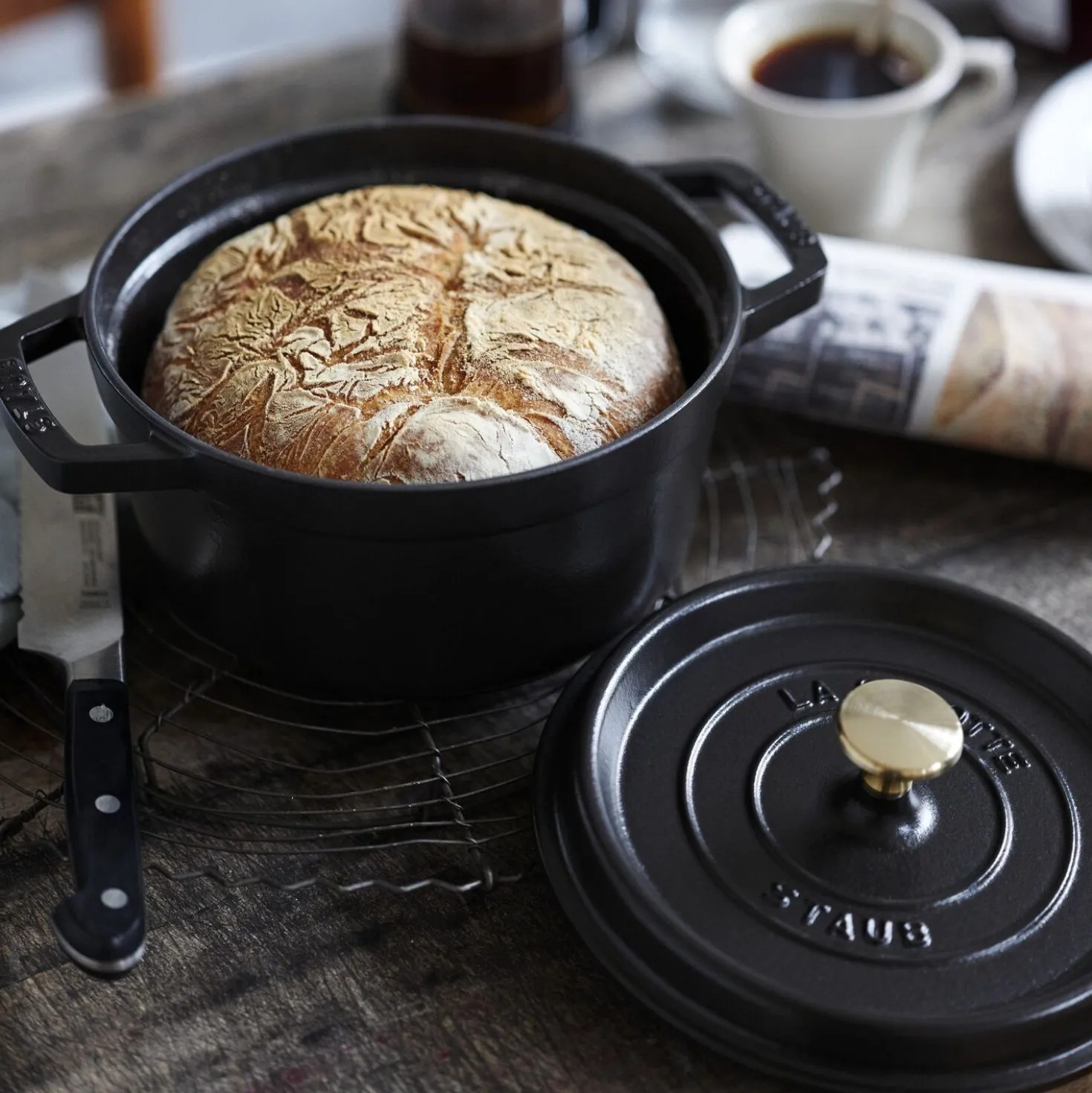 Cocotte 24 cm, rund, Schwarz, Gusseisen