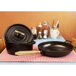 Cocotte Buster+Punch 24 cm, rund, Schwarz, Gusseisen