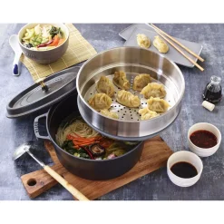 Cocotte mit Dämpfeinsatz 26 cm, rund, Schwarz, Gusseisen