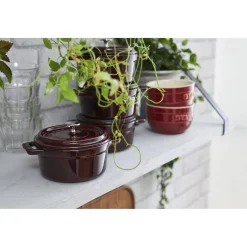 Mini Cocotte 10 cm, rund, Grenadine-Rot, Gusseisen
