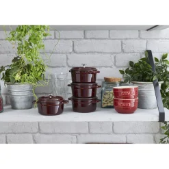 Mini Cocotte 10 cm, rund, Grenadine-Rot, Gusseisen