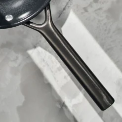 Stieltopf mit Glasdeckel 18 cm, Aluminium, Schwarz