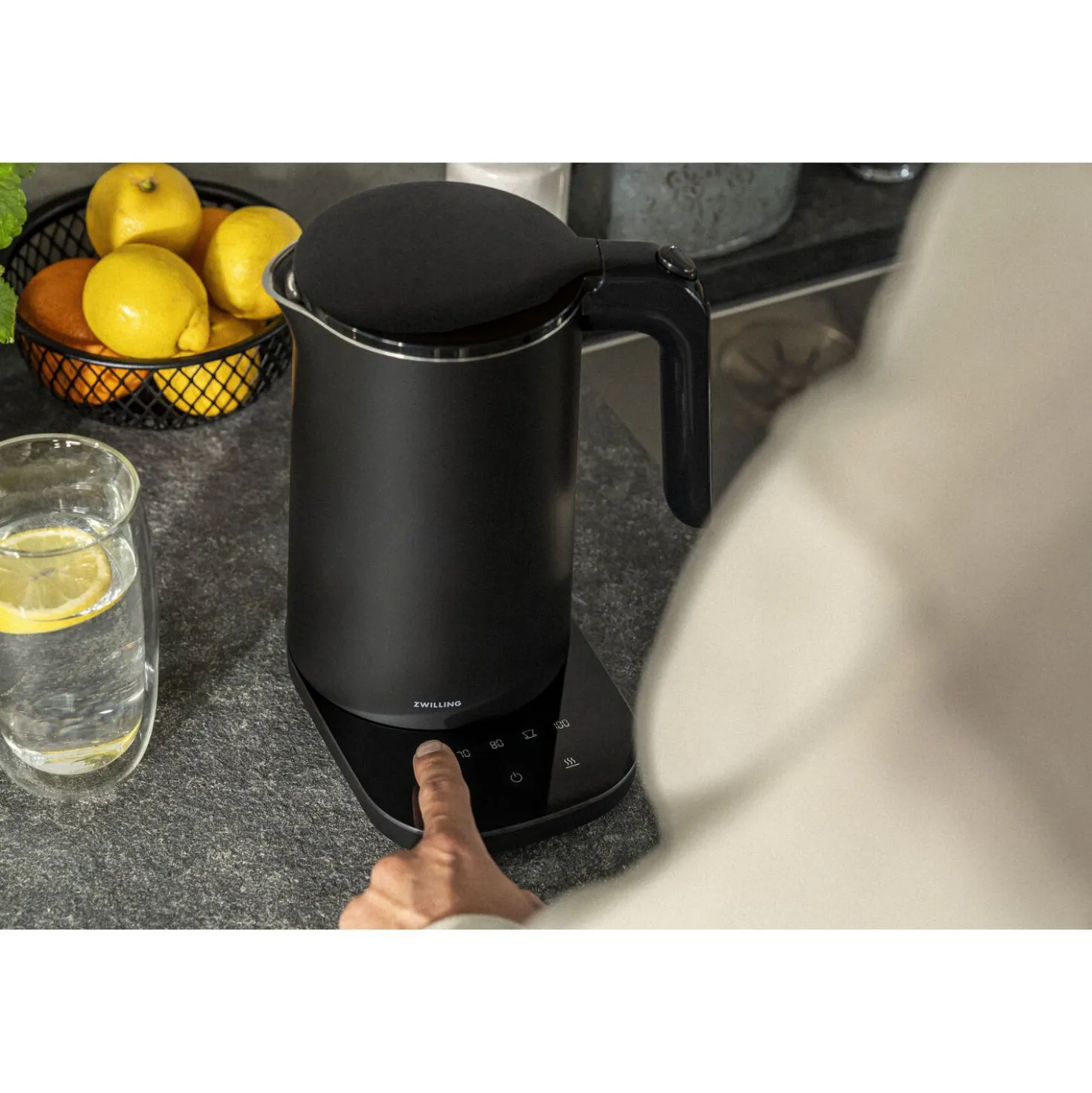 Wasserkocher Pro, 1 l, Schwarz