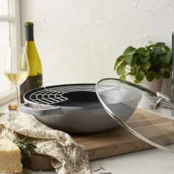 Wok mit Glasdeckel 30 cm, rund, Graphit-Grau, Gusseisen